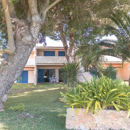 Clube Da Bemposta Com Piscina Alvor
